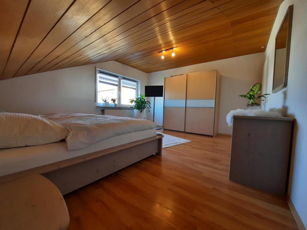 Pflaumers Ferienwohnung Eppingen Buitenkant foto